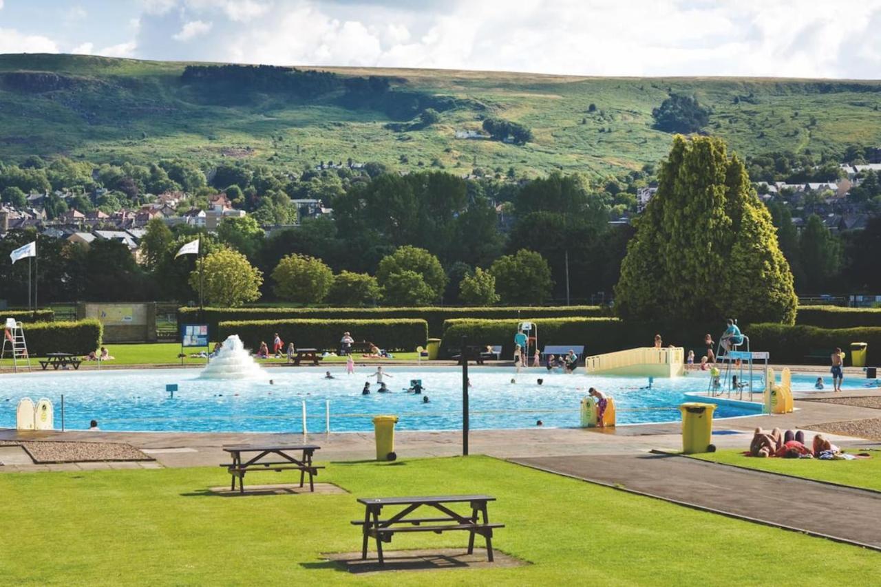 Апартаменты Ilkley Central One Экстерьер фото